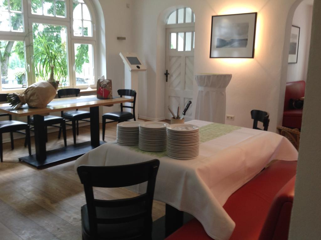 Wildenburger Hof Hotel Friesenhagen Esterno foto