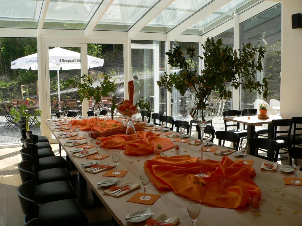 Wildenburger Hof Hotel Friesenhagen Esterno foto